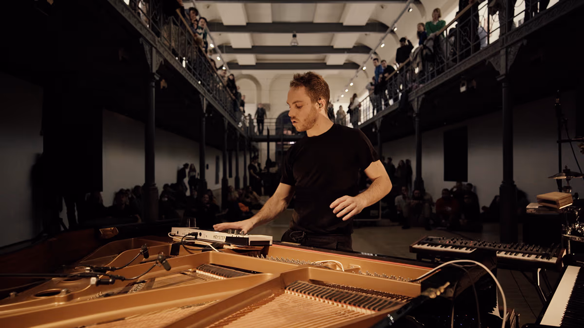 Antoine Flipo — Ambre / Azur — image 15 sur 15