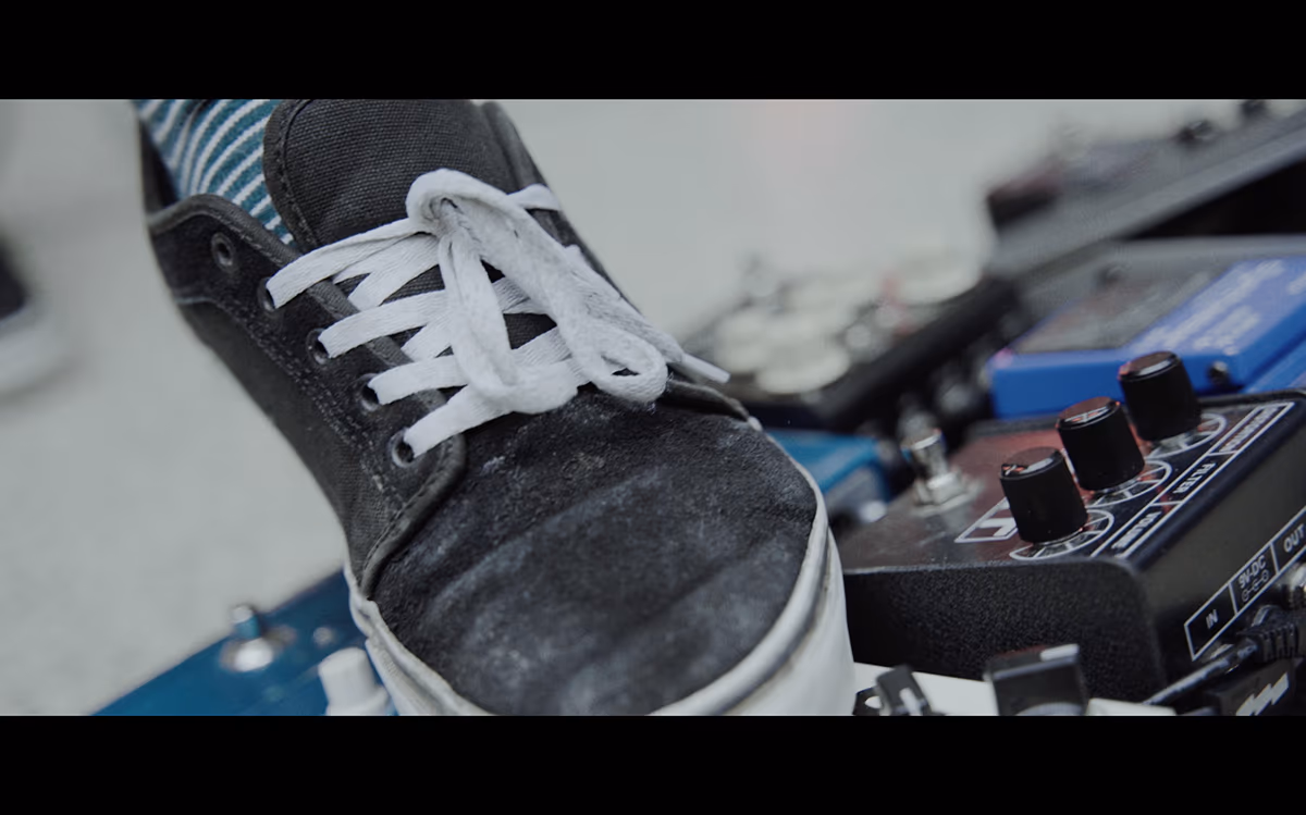 Endless Dive — Blurred (Live Session) — image 8 sur 15