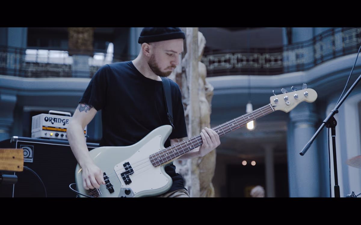 Endless Dive — Blurred (Live Session) — image 15 sur 15