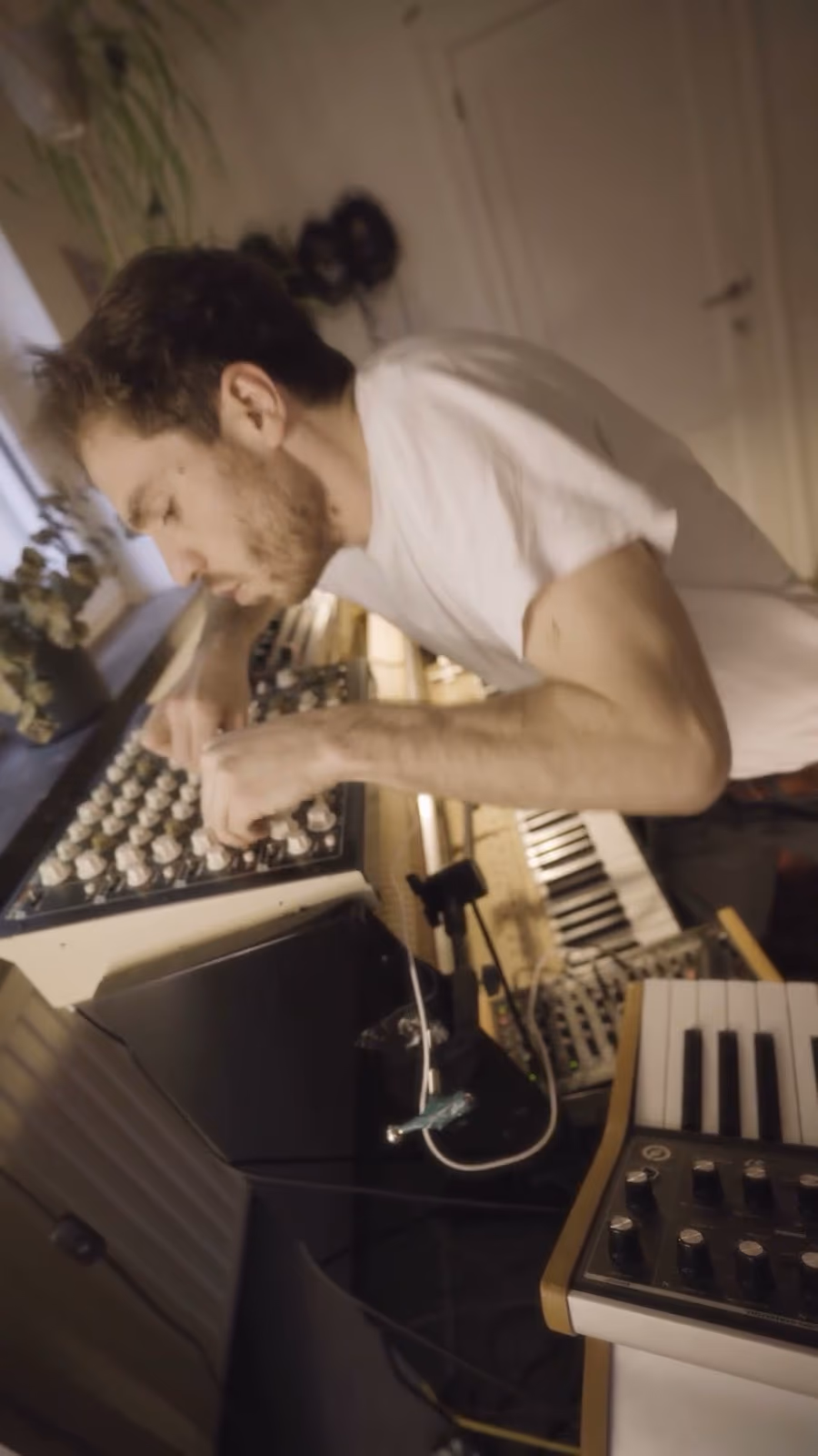 Antoine Flipo — At the Studio